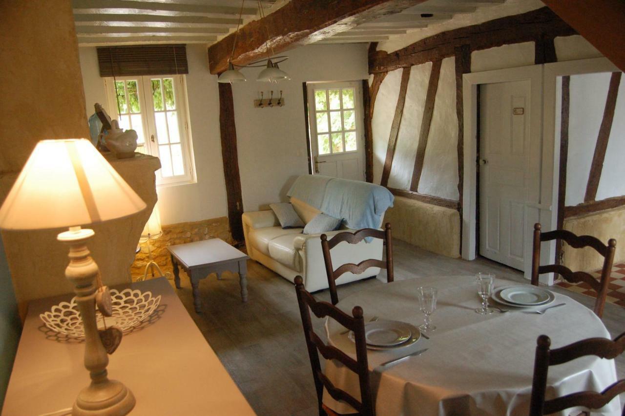 La Chaiserie La Croix-Saint-Leufroy Zewnętrze zdjęcie